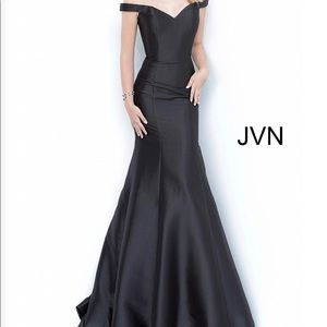 Jovani off the shoulder mermaid gown. Pearl Belt not included